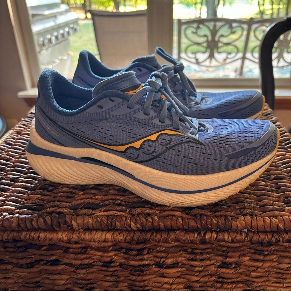 Saucony Endorphin Speed 3 Women's Running Shoes Athletic Size 9 S10756-30 Blue